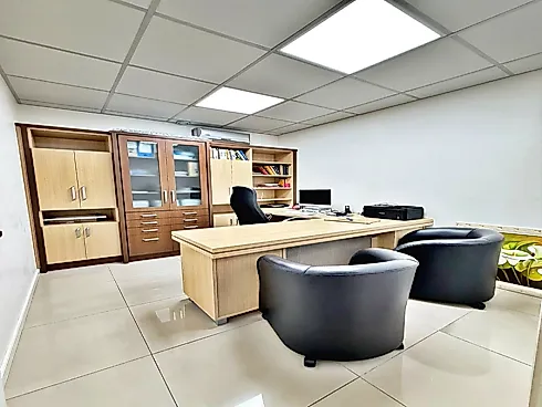 Sala Comercial para Venda ou Locação, 91 M², 3 Vagas de Garagens, Terra Firme, Barreiros, São José - Foto 16