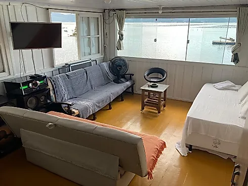 Casa com 3 Dorm. de Frente para o Mar na Enseada de Brito/Palhoça SC - Foto 11