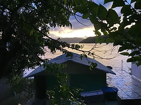 Casa com 3 Dorm. de Frente para o Mar na Enseada de Brito/Palhoça SC - Foto 37