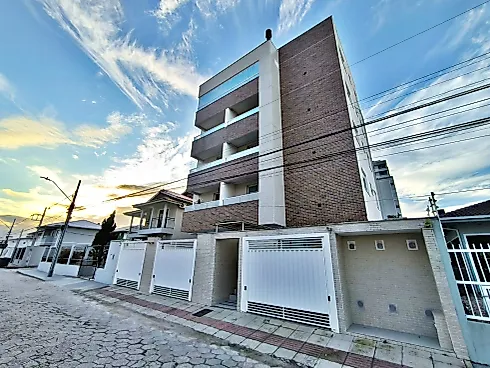 Cobertura em Centro, Palhoça