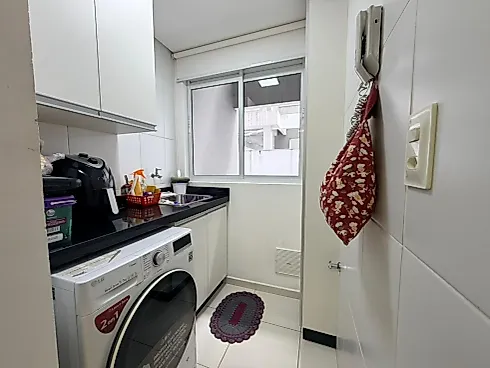 Apartamento 2 Quartos com 1 Suíte e 75m² - Centro de São José - Foto 17
