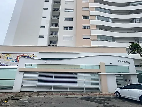 Apartamento em Roçado, São José