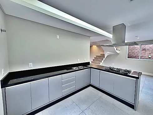 Casa 3 Quartos, 1 Suíte, Piscina, 2 Vagas - Pedra Branca - Foto 7