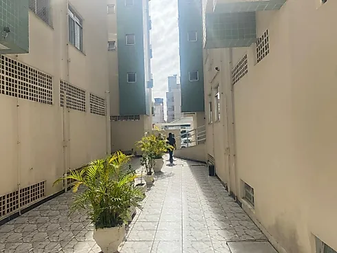 Apartamento em Balneário do Estreito, Florianópolis