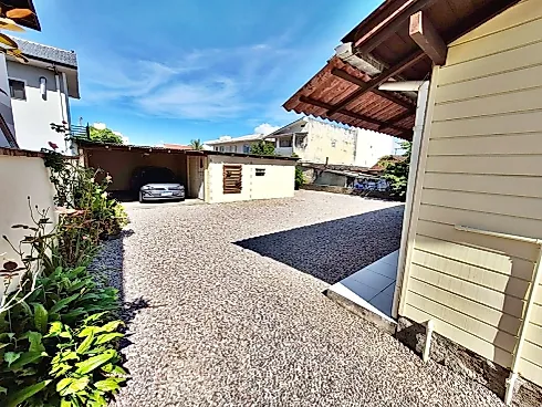 Terreno 375m² - 6  Pavimentos, Escritura - Ponte do Imaruim - Foto 11