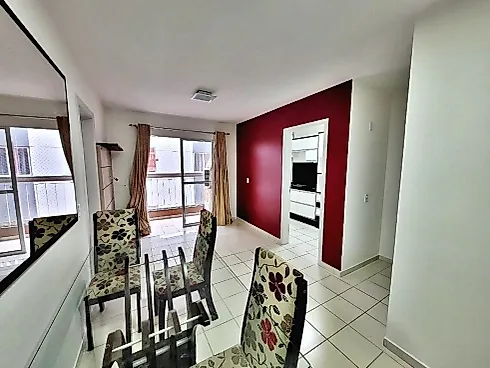 Apartamento em Serraria, São José