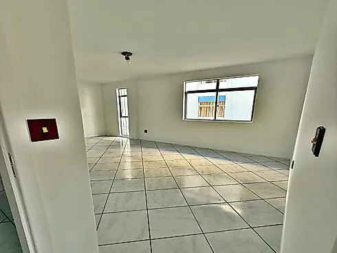 Apartamento em Praia Comprida, São José