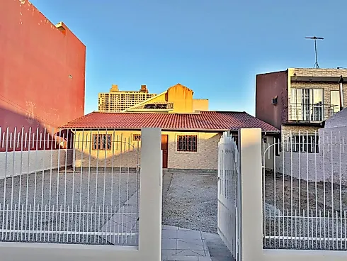 Casa 2 Quartos, 1 Suíte, 2 Vagas - Centro Biguaçú - Foto 19