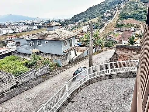 Casa 4 Dormitórios e Piscina - Fundos - Foto 21