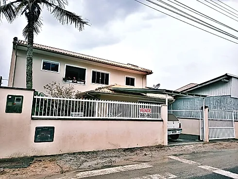 Casa em São Miguel (Guaporanga), Biguaçu