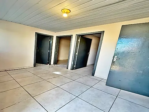 Galpão Comercial Disponível para Locação, Localizado no Bairro Picadas do Sul, São José/SC - Foto 12