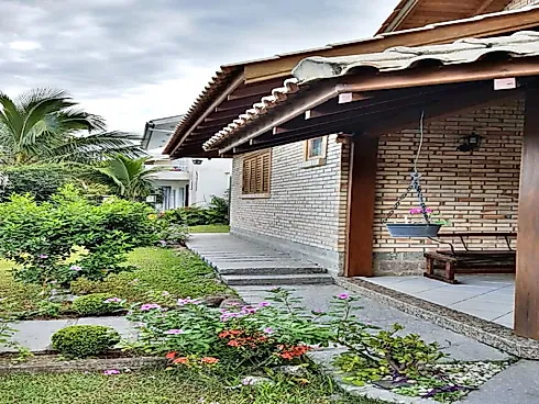 Casa 3 Quartos 170m² com Piscina - Praia de Bombas - Casa em Praia de Bombas, Bombinhas - Foto 5
