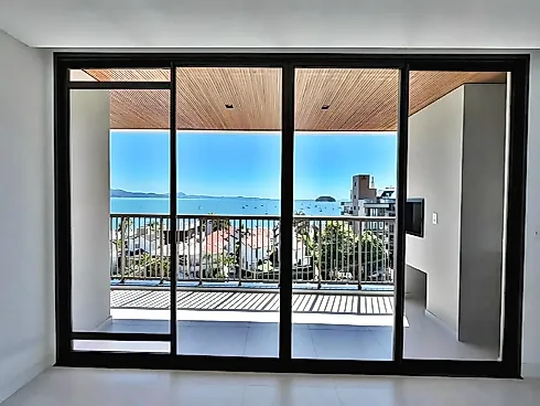 Apartamento de Alto Padrão, Composto por 3 Suítes, 4 Vagas de Garagens, Disponível para Venda em Jurerê, Florianópolis/SC; - Foto 7
