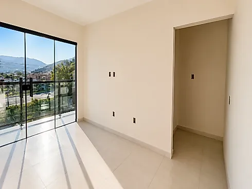 Sobrado Geminado com 3 Quartos, Suíte e Terreno Privativo no Recanto da Natureza - Foto 6