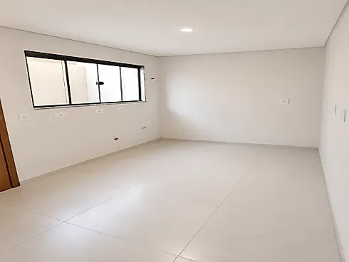 Sobrado geminado em Forquilhas, São José