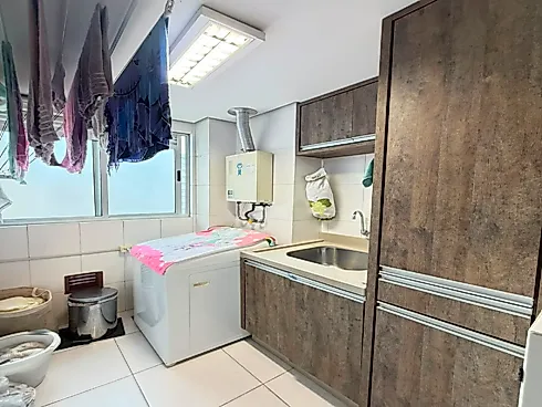 Apartamento 3 Dormitórios no Ed. Residencial Luci Guimaraes - Kobrasol - Foto 8
