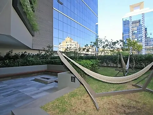 Studio Totalmente Mobiliado, Equipado e Decorado, Disponível para Venda no Cidade Milano, Vaga de Garagem, Centro de Florianópolis/SC - Foto 33