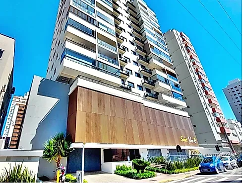 Apartamento em Kobrasol, São José