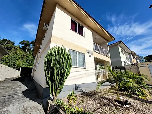 Apartamento em Ipiranga, São José
