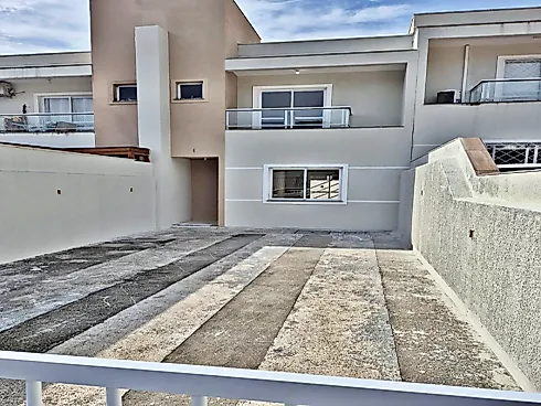 Sobrado 2 Quartos, 2 Suítes, 2 Vagas - Bela Vista