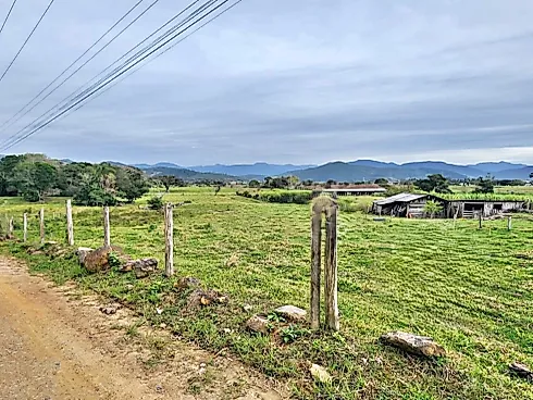 Linda Área com 8,7 Hectares -Paulo Lopes-SC! - Terreno em Morro dos Freitas, Paulo Lopes - Foto 2