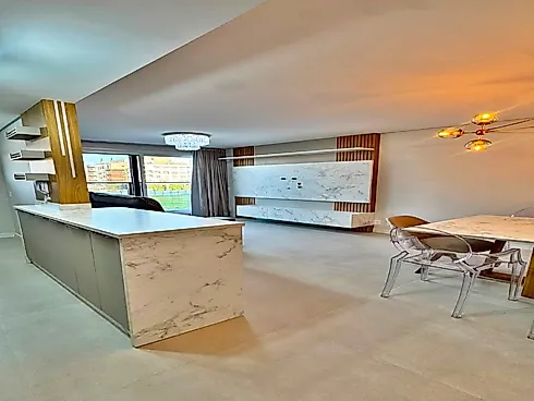 Apartamento com 2 Suítes, Garagem, Disponível para Locação Anual em Jurerê Internacional/SC - Foto 8