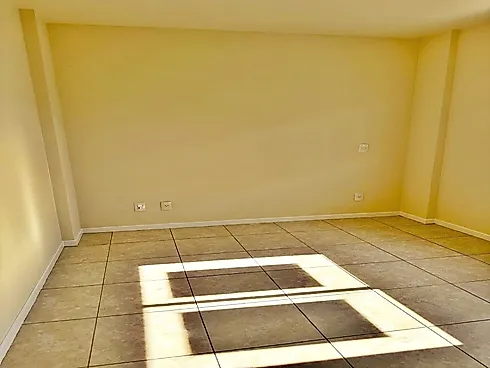 Apartamento Disponível para Venda, 3 Dormitórios, 1 Suíte, 1 Vaga de Garagem, Bairro Trindade, Florianópolis/SC - Foto 12