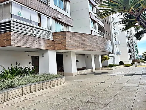 Apartamento Disponível para Venda, 3 Dormitórios, 1 Suíte, 1 Vaga de Garagem, Bairro Trindade, Florianópolis/SC - Apartamento em Trindade, Florianópolis - Foto 3