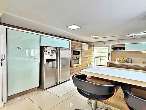 Casa de Alto Padrão, Mobiliada, Disponível para Venda no Condomínio Residencial Quinta dos Guimarães, Santo Amaro da Imperatriz/SC - Foto 17