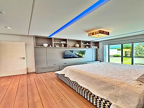 Casa de Alto Padrão, Mobiliada, Disponível para Venda no Condomínio Residencial Quinta dos Guimarães, Santo Amaro da Imperatriz/SC - Foto 35