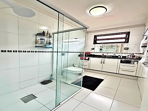 Casa Disponível para Venda no Bairro Kobrasol, São José/SC, 3 Dormitórios: - Foto 18