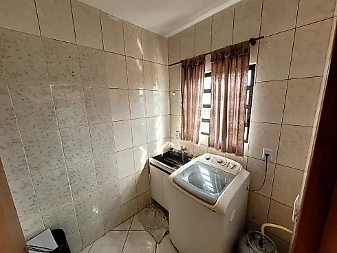 Casa 2 Quartos com 1 Suíte - Carianos - Foto 10