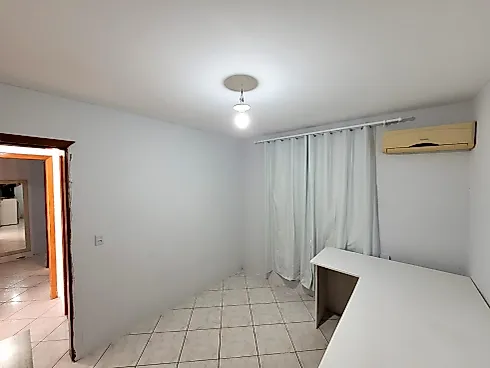 Casa 2 Quartos com 1 Suíte - Carianos - Foto 18
