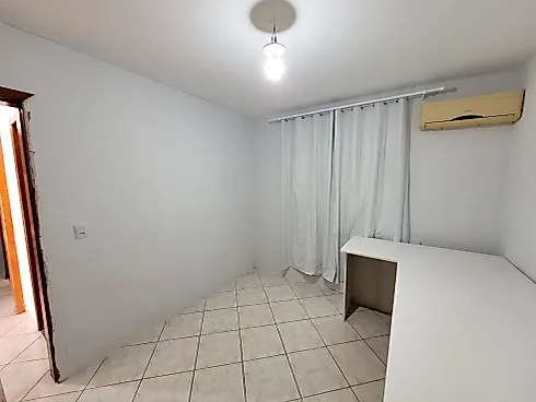 Casa 2 Quartos com 1 Suíte - Carianos - Foto 19
