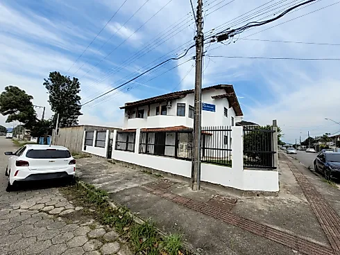 Casa em Carianos, Florianópolis