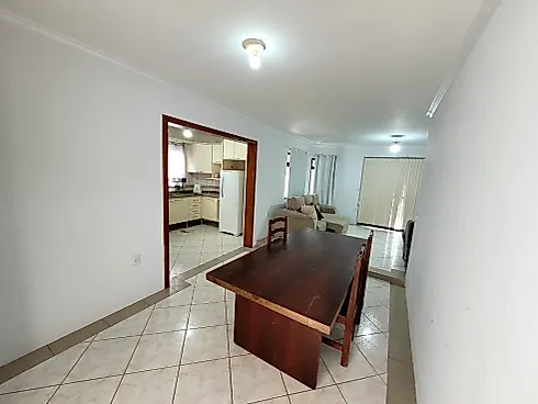 Casa 2 Quartos com 1 Suíte - Carianos - Foto 12