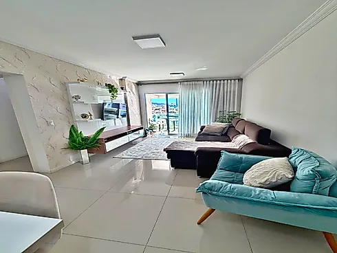 Apartamento em Barreiros, São José