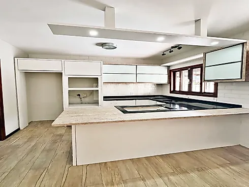 Casa 4 Quartos, 1 Suíte, 6 Vagas - Potecas - Foto 8