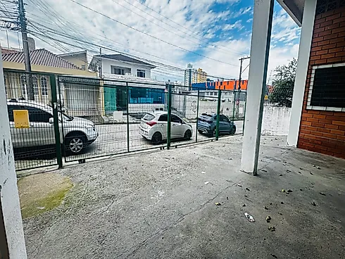 Galpão/depósito em Barreiros, São José