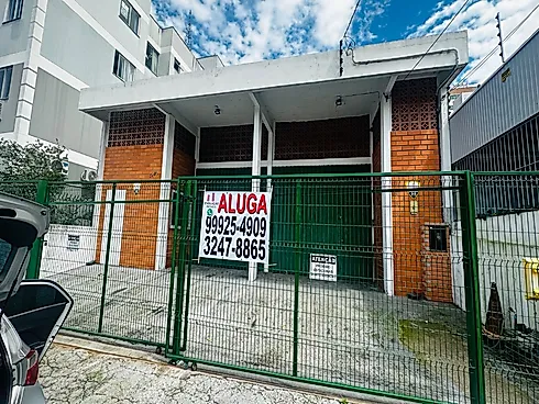 Galpão/depósito em Barreiros, São José