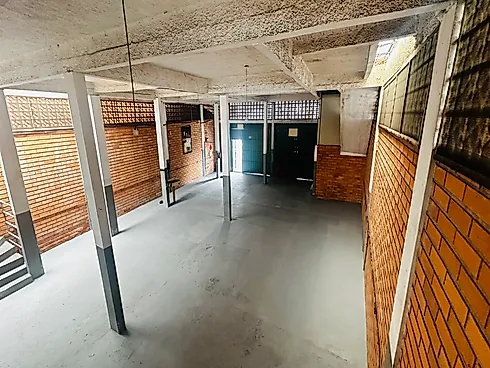 Galpão Comercial - 256m², Barreiros - Foto 8