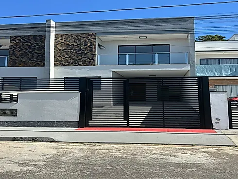 Sobrado 3 Quartos, 1 Suíte, Sacada, 1 Vaga - Potecas