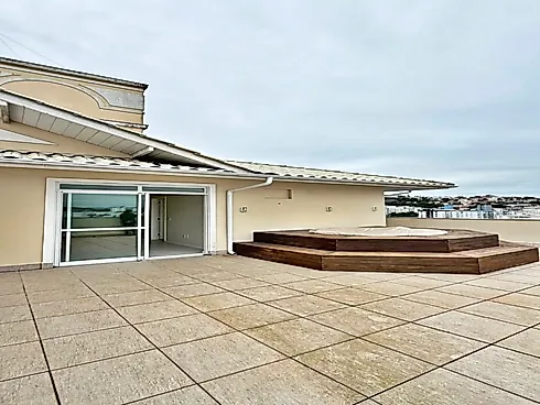 Apartamento Cobertura Duplex, 4 Dormitórios, Suíte e Garagem para 2 Veículos, Disponível para Venda no Bairro Abraão, Florianópolis/SC - Foto 31