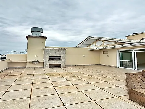 Apartamento Cobertura Duplex, 4 Dormitórios, Suíte e Garagem para 2 Veículos, Disponível para Venda no Bairro Abraão, Florianópolis/SC - Foto 32