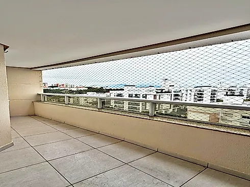 Apartamento Cobertura Duplex, 4 Dormitórios, Suíte e Garagem para 2 Veículos, Disponível para Venda no Bairro Abraão, Florianópolis/SC - Foto 9
