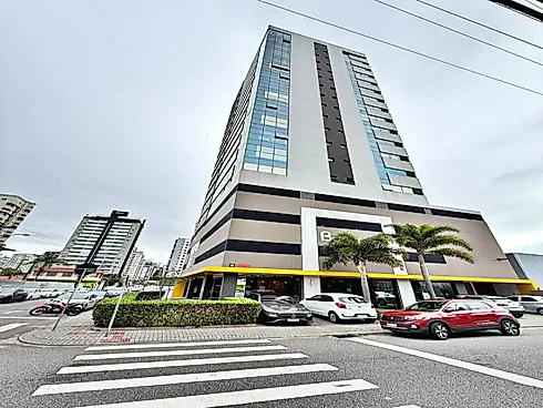 Escritório/sala em Kobrasol, São José