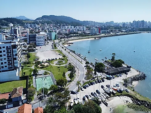Excelente Imóvel Comercial Beira Mar