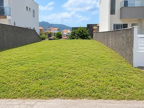 Terreno em Serraria, São José