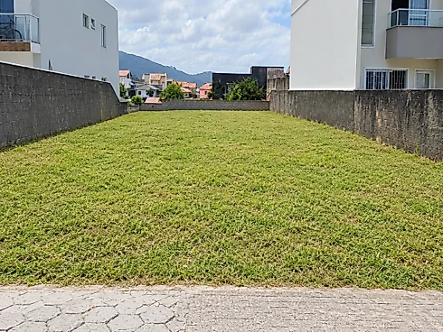 Terreno em Serraria, São José