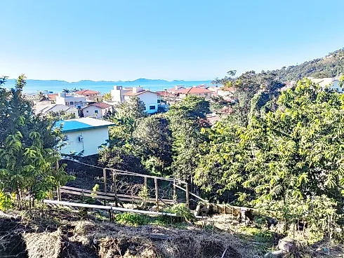 Terreno 1.064,66M², Escritura, 2 Andares - Celso Ramos - Foto 7